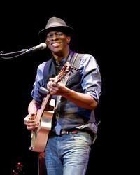 Best and new Keb' Mo' Blues songs listen online.