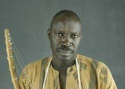 Listen online free Issa Bagayogo Timbuktu, lyrics.