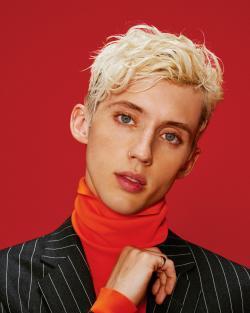 Best and new Troye Sivan Trap songs listen online.