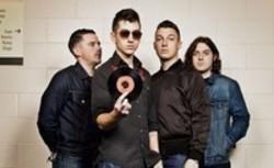 Listen online free Arctic Monkeys Do I Wanna Know?, lyrics.