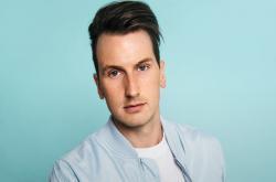 Best and new Russell Dickerson Country songs listen online.