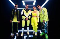 Listen online free Anuel AA & Daddy Yankee & Karol G China (feat. J Balvin & Ozuna), lyrics.