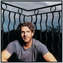 Listen online free Billy Currington She Knows What To Do With A Saturday Night, lyrics.